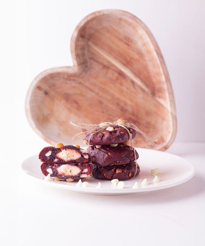 Red Velvet Macadamia Cream Cheese Cookie