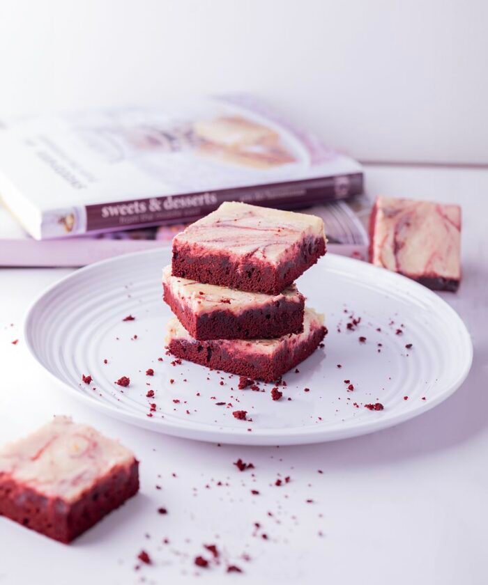 Red Velvet Cream Cheese Slice