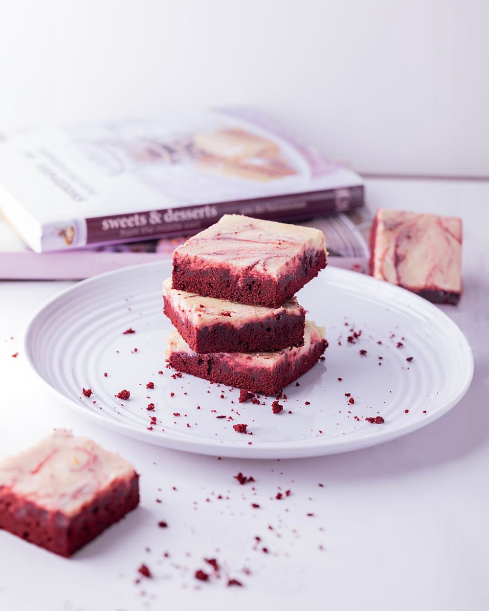Red Velvet Cream Cheese Slice