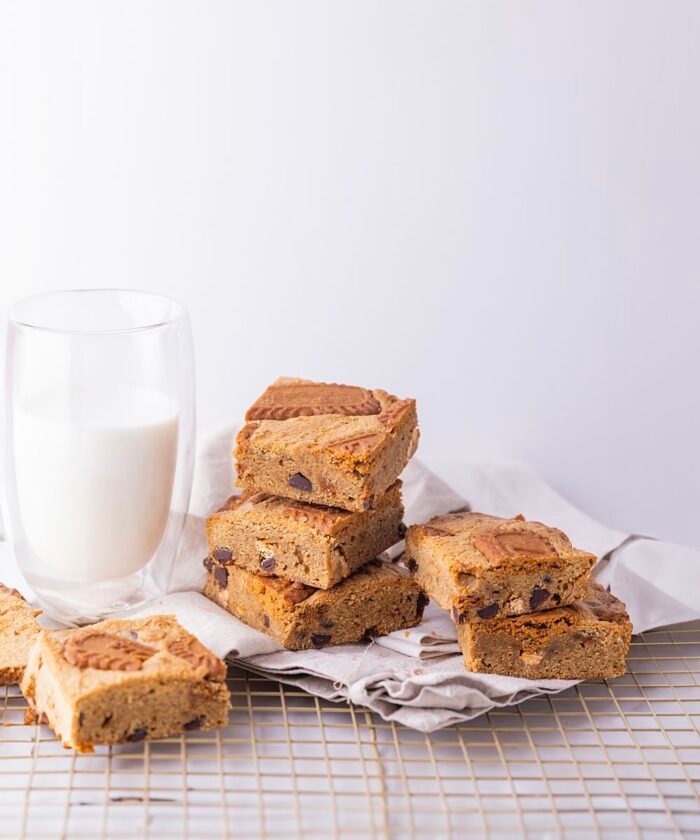 Lotus Blondie Slice